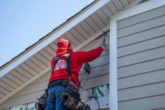 Choosing the Perfect Siding Contractor: A Step-by-Step Guide for Homeowners Choosing the Perfect Siding Contractor: A Step-by-Step Guide for Homeowners